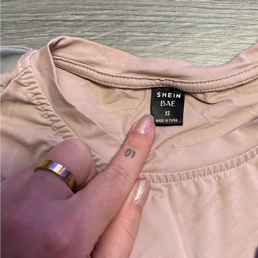 SHEIN Bae Stretchy Shirt Trio - Picture 2 of 4